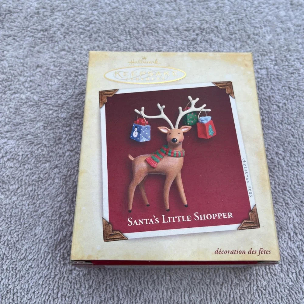 Hallmark Keepsake Ornament Santa's Little Shopper Reindeer‎ Christmas 2005